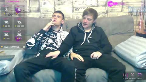 Max tall dark-haired guy with tattoos and Phil blond-haired online show from March 20, 2026, 1:43 am