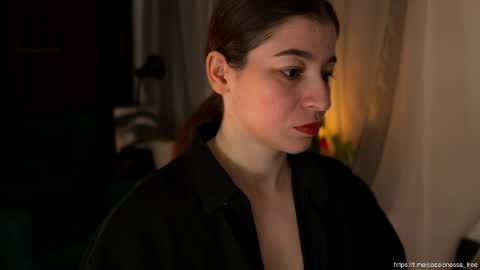 Snapshot of passionessa chatting on April 1, 2026, 1:17 am Call me Miss Alice Careful Passion Queen online show from April 1, 2026, 1:17 am