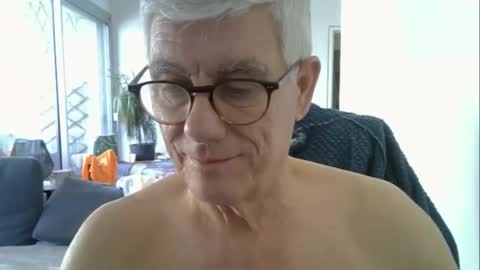 patrick5275 online show from April 30, 2026, 8:31 am