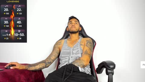 Snapshot of patrick_hot69 chatting on January 9, 2025, 10:20 am patrick_hot69 online show from January 9, 2025, 10:20 am