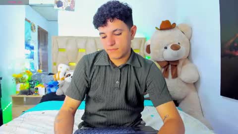 Snapshot of patrick_sanzzz chatting on July 19, 2026, 2:04 am Patrick online show from July 19, 2026, 2:04 am