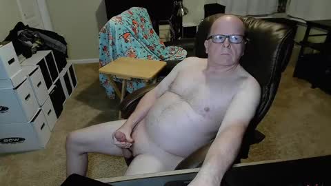 Snapshot of patrickstroking chatting on April 15, 2026, 8:54 am patrickstroking online show from April 15, 2026, 8:54 am