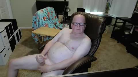 Snapshot of patrickstroking chatting on April 23, 2026, 11:29 pm patrickstroking online show from April 23, 2026, 11:29 pm