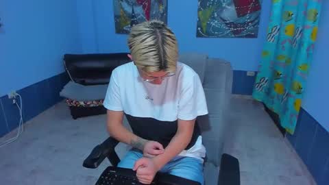 .... online show from November 26, 2025, 8:37 am