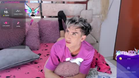 Snapshot of patrik_12 chatting on December 10, 2024, 2:27 am patrik online show from December 10, 2024, 2:27 am