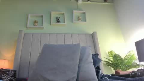 Snapshot of patty_m chatting on May 20, 2026, 11:49 am patty online show from May 20, 2026, 11:49 am