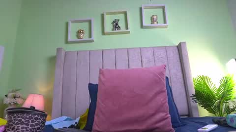 Snapshot of patty_m chatting on June 10, 2026, 12:04 pm patty online show from June 10, 2026, 12:04 pm