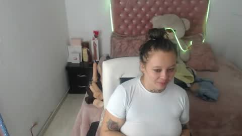 Snapshot of patty_squirt87 chatting on June 23, 2026, 11:52 am patty squirt87 online show from June 23, 2026, 11:52 am