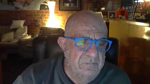 patvac online show from September 29, 2025, 2:22 pm