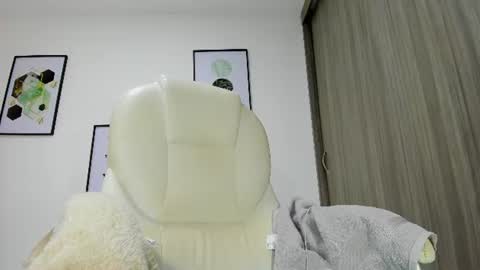 Paty online show from June 25, 2026, 2:43 pm