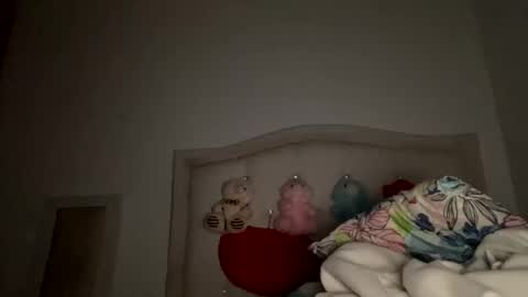 Snapshot of pau_heart chatting on December 8, 2024, 9:57 am Paulina online show from December 8, 2024, 9:57 am