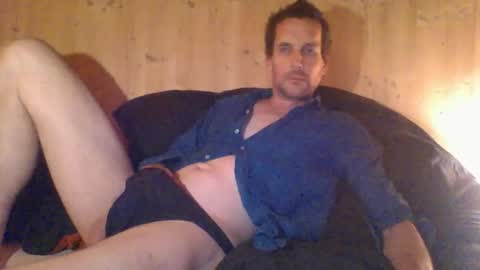 paueriwan online show from November 18, 2025, 10:03 pm