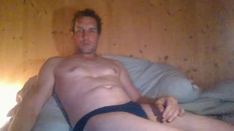 paueriwan online show from April 30, 2026, 8:04 pm