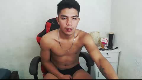 Snapshot of paul968323 chatting on April 26, 2026, 5:10 pm MrBigPaul online show from April 26, 2026, 5:10 pm