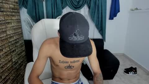 Snapshot of paul_booy chatting on November 6, 2025, 4:46 am Paul online show from November 6, 2025, 4:46 am