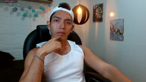 Snapshot of paul_cros chatting on May 23, 2026, 11:14 am paul_cros online show from May 23, 2026, 11:14 am
