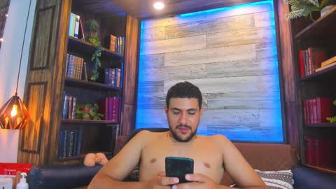 Snapshot of paul_rivera chatting on February 14, 2025, 2:50 am Paul Rivera online show from February 14, 2025, 2:50 am