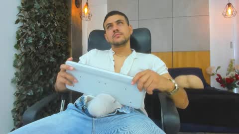 Snapshot of paul_rivera chatting on September 9, 2025, 6:18 pm Paul Rivera online show from September 9, 2025, 6:18 pm