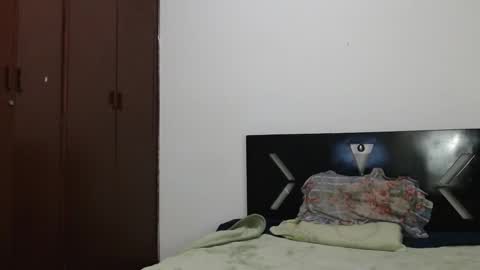 Snapshot of paula_anderson chatting on January 6, 2026, 4:05 am PAULA online show from January 6, 2026, 4:05 am