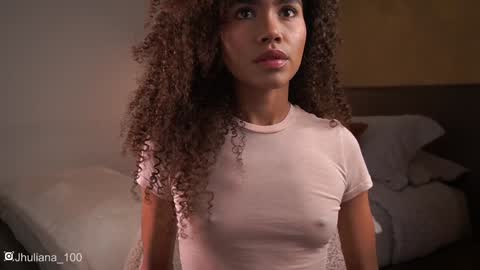 Paula online show from January 6, 2025, 8:50 pm