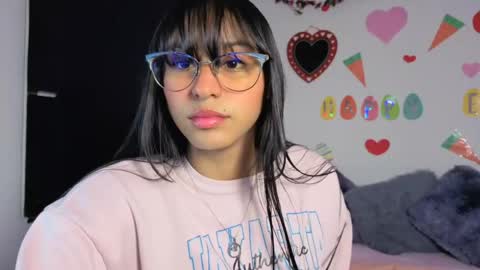Snapshot of paulacutexs chatting on April 19, 2026, 4:01 am Paula online show from April 19, 2026, 4:01 am