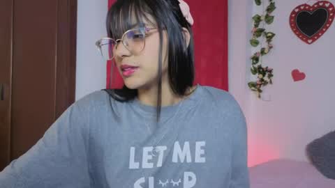 Snapshot of paulacutexs chatting on June 5, 2026, 6:52 am Paula online show from June 5, 2026, 6:52 am