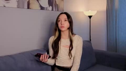 Snapshot of paulaharris chatting on October 10, 2025, 11:31 am Alice online show from October 10, 2025, 11:31 am