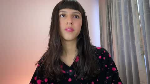 Snapshot of paulainblue chatting on May 14, 2026, 10:16 pm online show from May 14, 2026, 10:16 pm