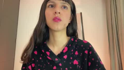 Snapshot of paulainblue chatting on May 18, 2026, 1:45 am online show from May 18, 2026, 1:45 am