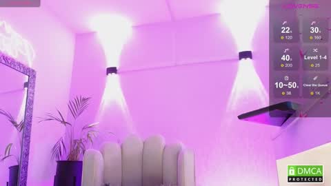 Snapshot of paulatoro__ chatting on February 20, 2025, 2:24 pm Paula Toro online show from February 20, 2025, 2:24 pm