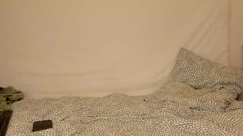 paulblack021 online show from November 15, 2025, 9:54 pm