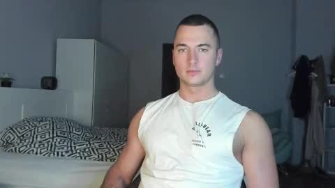 Snapshot of paulblack021 chatting on November 17, 2025, 9:20 pm paulblack021 online show from November 17, 2025, 9:20 pm