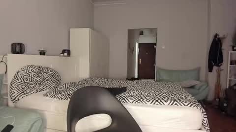 Snapshot of paulblack021 chatting on November 19, 2025, 7:58 pm paulblack021 online show from November 19, 2025, 7:58 pm