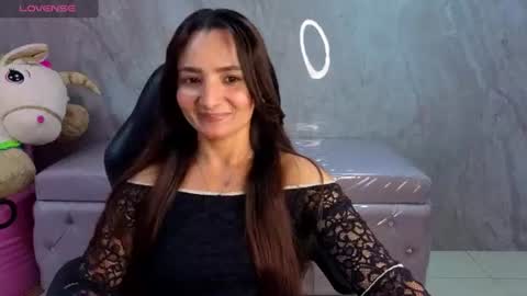 Snapshot of paulette37_a chatting on June 17, 2026, 7:48 pm Paulette online show from June 17, 2026, 7:48 pm