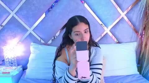 paulette_dupont_ online show from April 30, 2026, 2:51 am