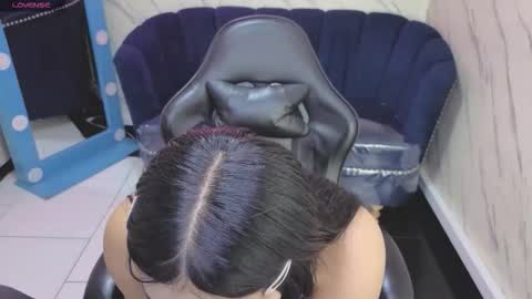 Snapshot of paulette_v chatting on September 24, 2025, 1:14 pm Live 800am 200pm COLOMBIAN HOUR online show from September 24, 2025, 1:14 pm