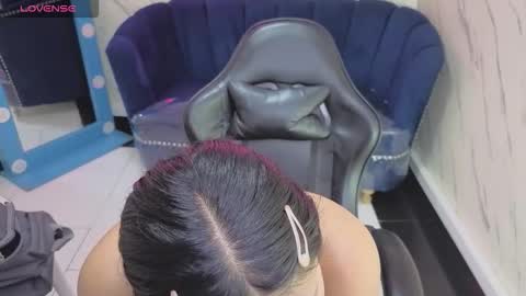 Snapshot of paulette_v chatting on November 25, 2025, 1:11 pm Live 800am 200pm COLOMBIAN HOUR online show from November 25, 2025, 1:11 pm