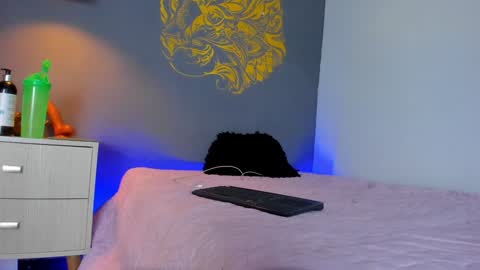 Snapshot of paulin01_ chatting on December 2, 2024, 11:07 pm Paulina online show from December 2, 2024, 11:07 pm