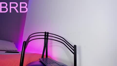 Snapshot of paulin01_ chatting on March 3, 2025, 11:14 pm Paulina online show from March 3, 2025, 11:14 pm