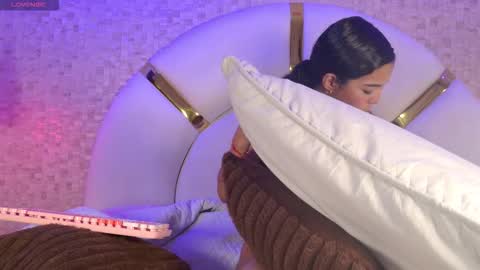 Paulina  online show from October 16, 2025, 7:48 pm