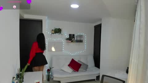 paulina online show from May 26, 2026, 8:54 am