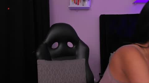 PAULINA  online show from July 7, 2026, 9:02 am