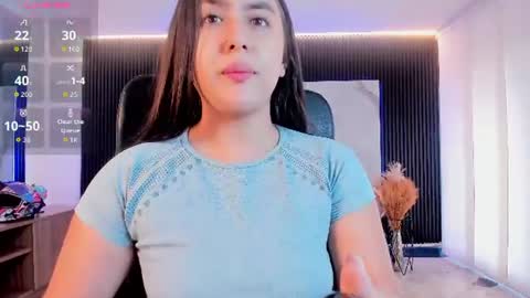 Paulina  online show from July 30, 2026, 12:15 pm