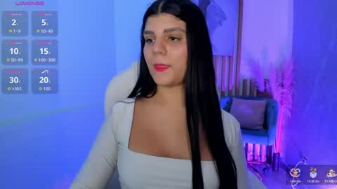 Paulina Belle online show from June 26, 2026, 2:10 pm