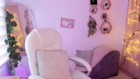 Snapshot of paulinacostello chatting on October 5, 2025, 6:28 pm Estefania online show from October 5, 2025, 6:28 pm