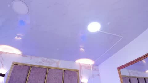 Paulina online show from March 8, 2025, 4:17 pm