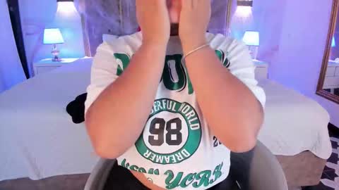 Paulina online show from November 1, 2025, 11:01 am