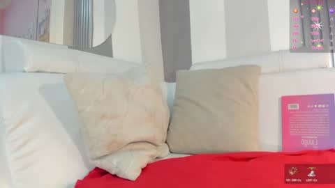 PaulinaSaennz online show from June 8, 2026, 1:44 pm