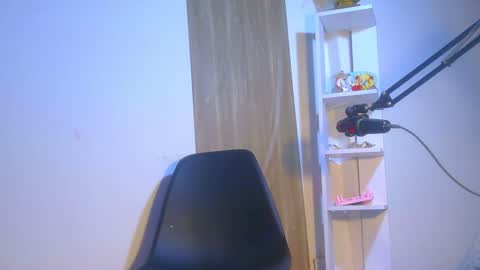 paulina online show from April 30, 2026, 8:57 pm