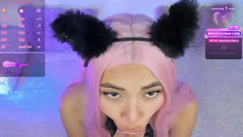 Snapshot of pauline_golden1 chatting on May 14, 2026, 4:08 am Pauline online show from May 14, 2026, 4:08 am